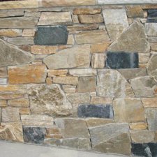 Stacked stone veneer, mixed large & small stones